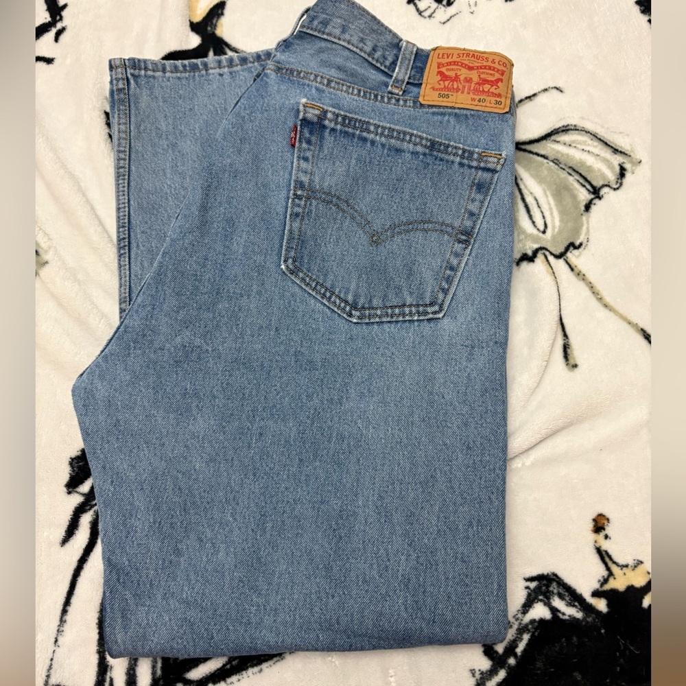 Levi's 505_40x30-Mens Relaxed Fit Denim Jeans - Classic Light Blue